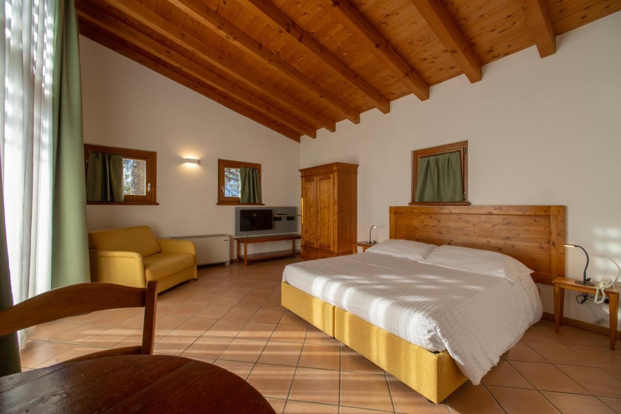 Residence Ca Del Lago Torri Del Benaco Buitenkant foto